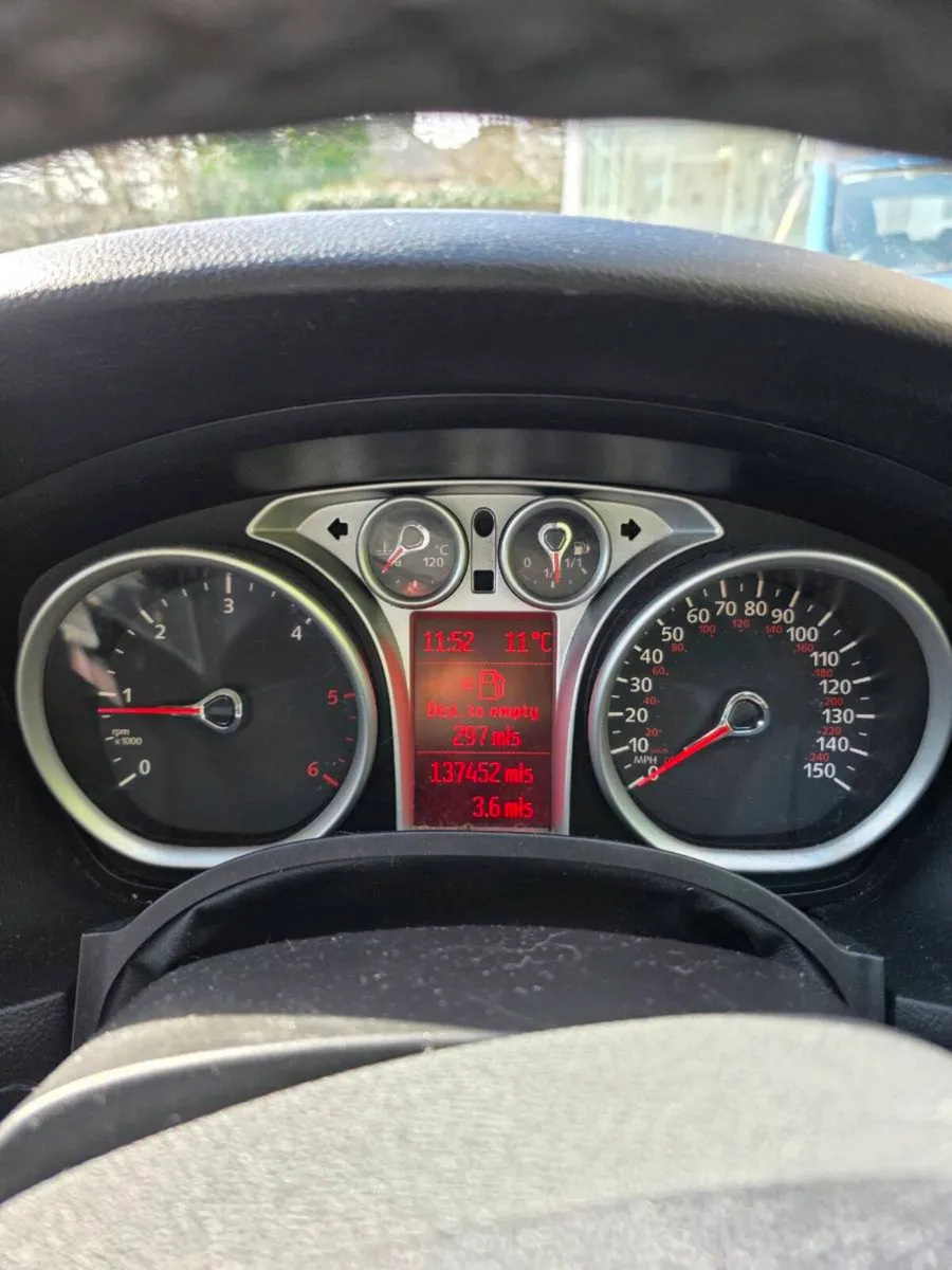 Ford Focus 2011 1.6 Diesel - Image 4