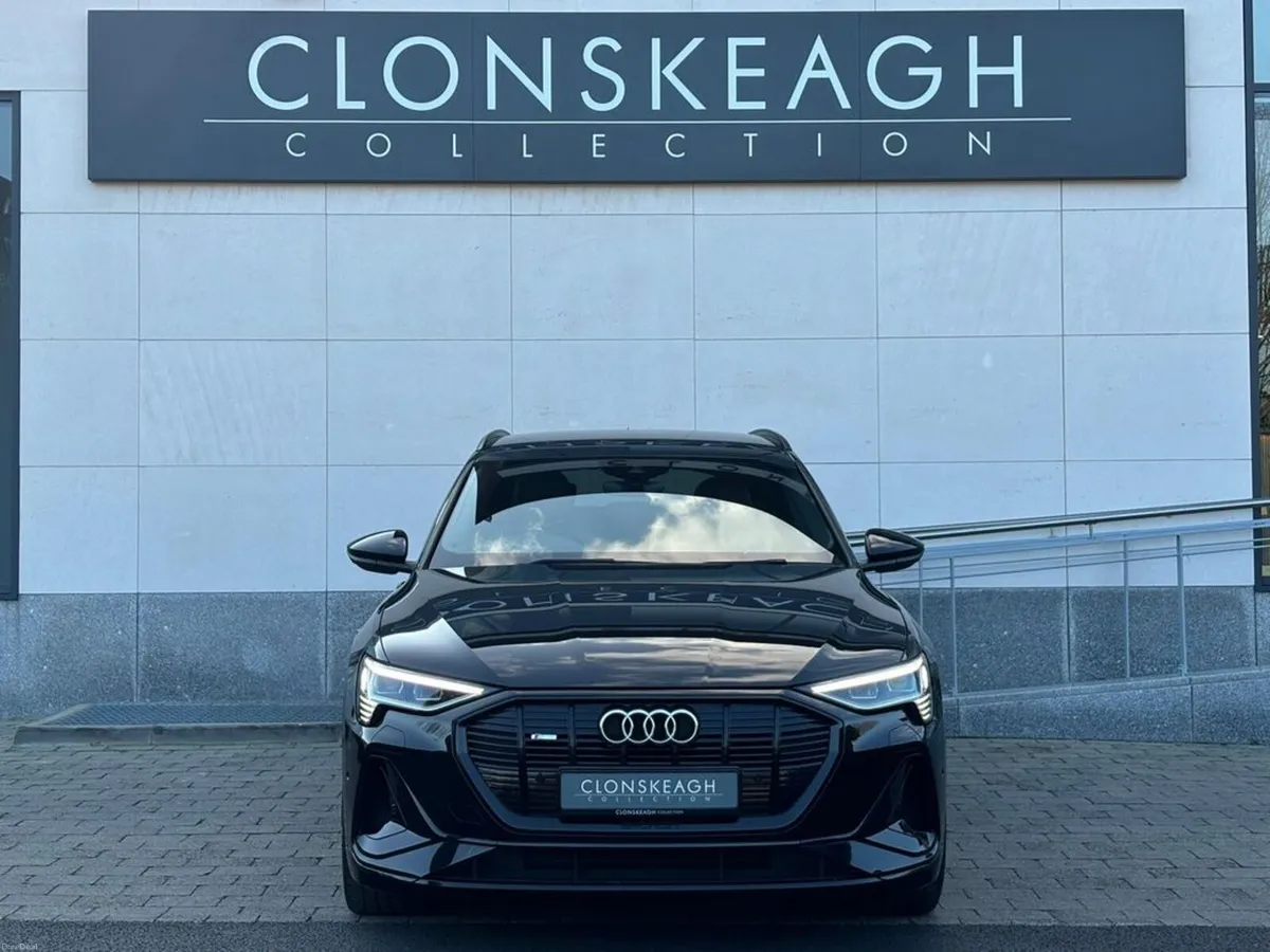 Audi e-tron 55 QUATTRO BLACK EDITION - Image 2