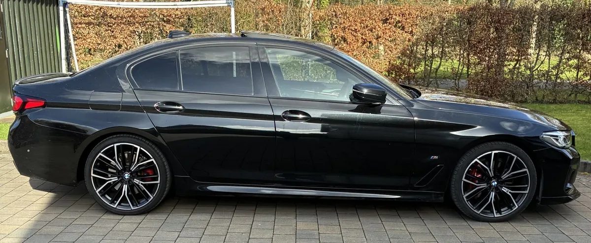 BMW 5-Series 2022 - Image 3