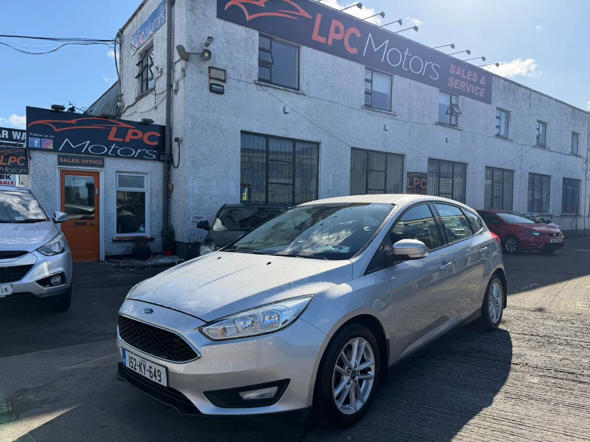 Ford Focus 2015 - Image 2