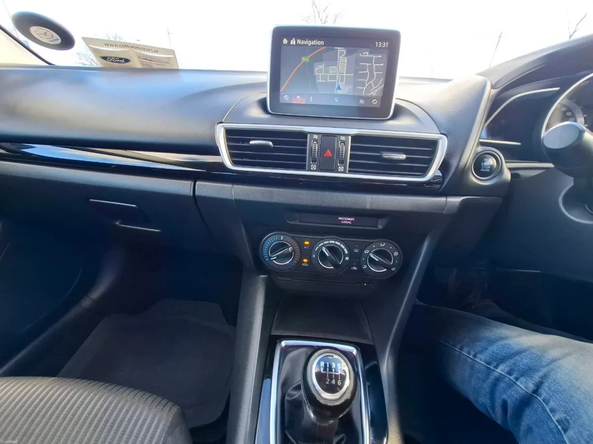 142 Mazda 3 2.2 turbo diesel for sale - Image 4