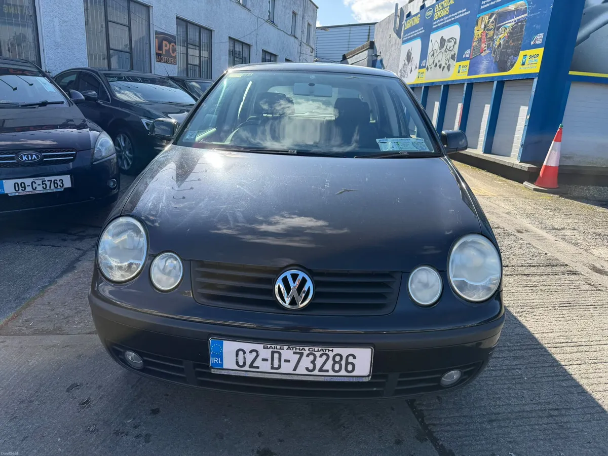 Volkswagen Polo 2002 low mileage - Image 3