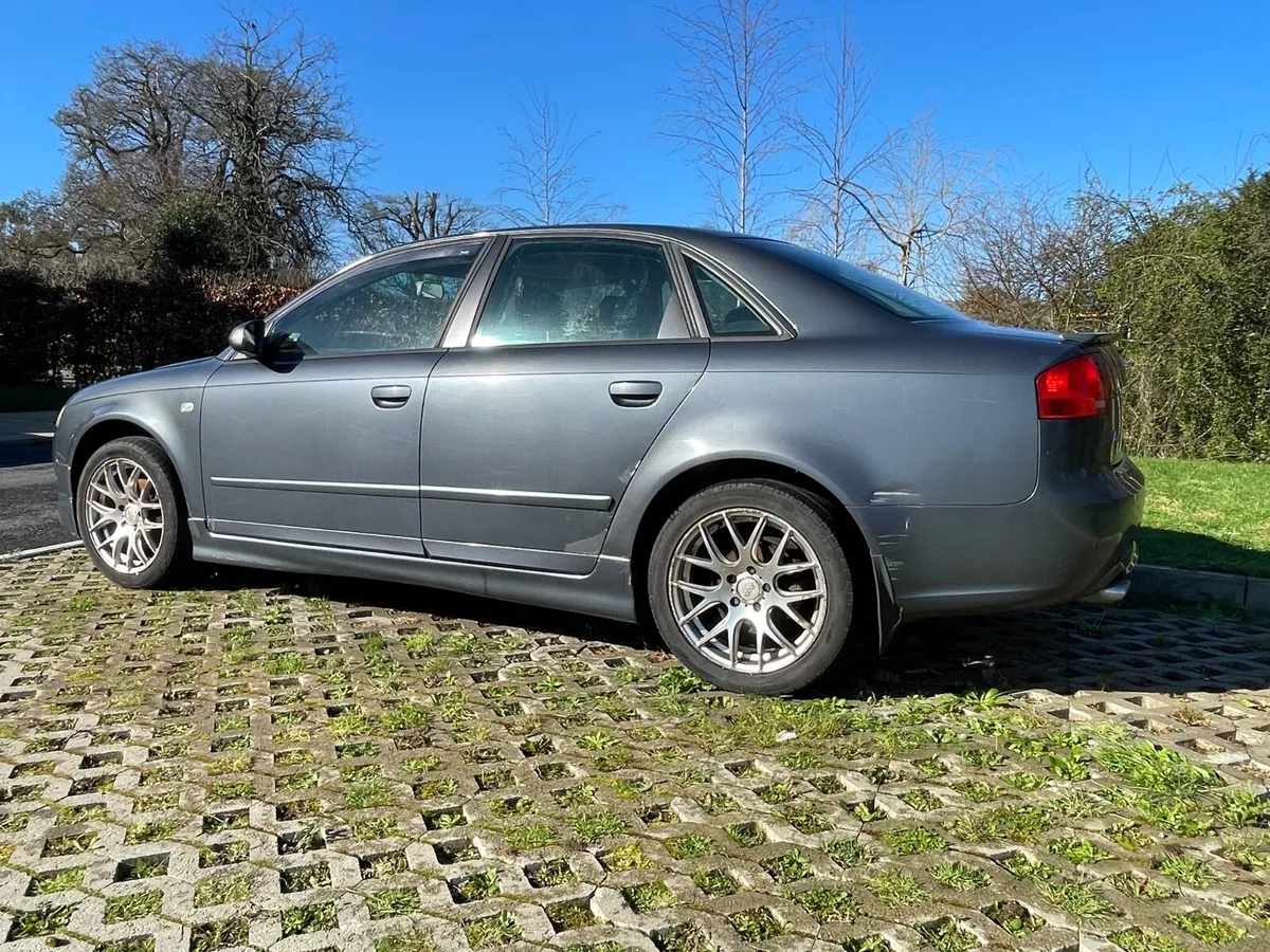 Audi A4 2005 - Image 4