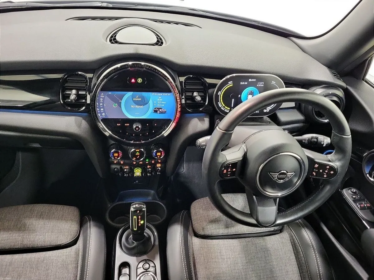 Mini Cooper Electric Level 2 - Image 4