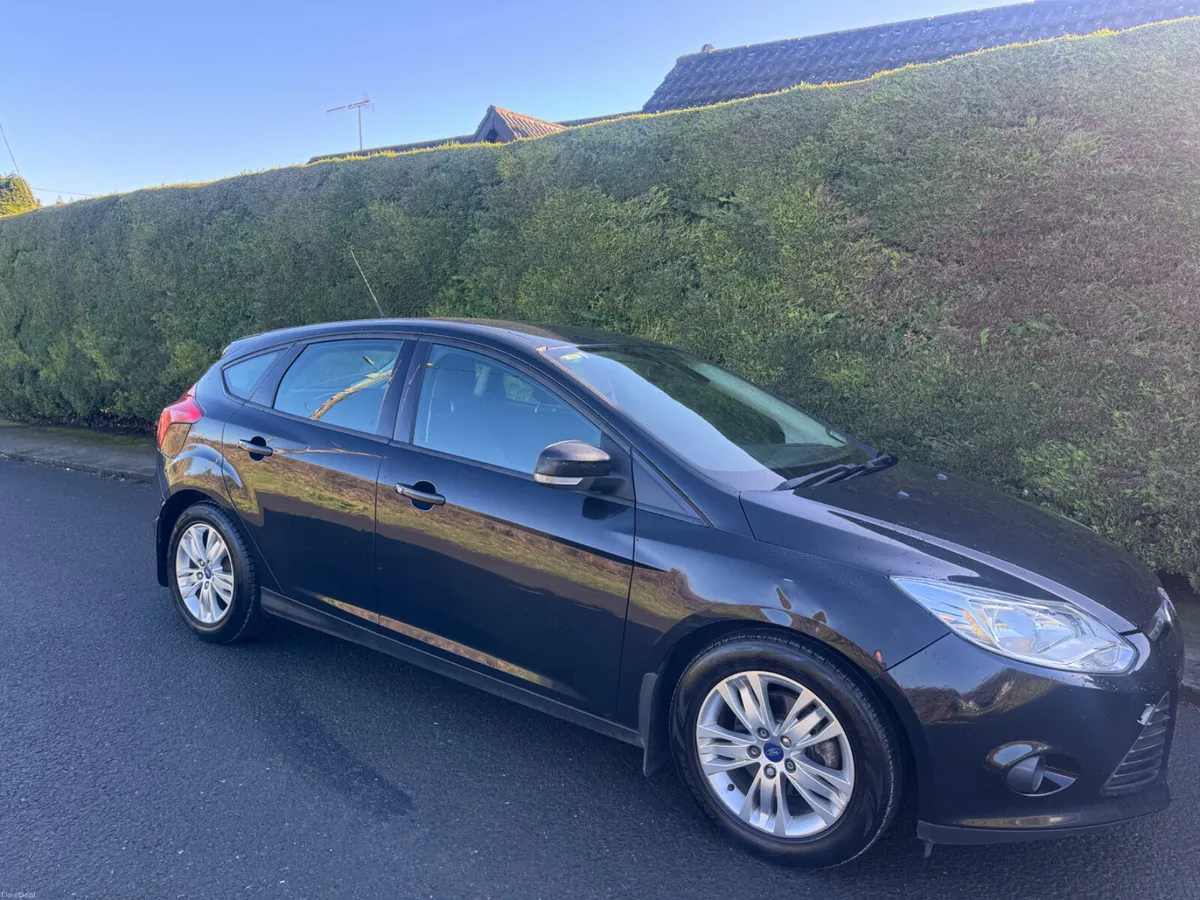 Ford Focus edge  tax 10/26 - Image 3