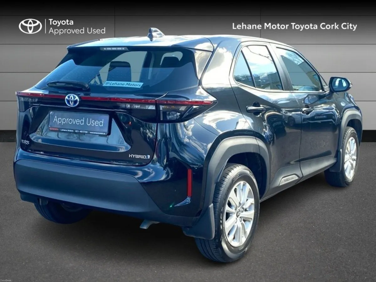 Toyota Yaris Cross YARIS CROSS LUNA 4DR AUTO - Image 2