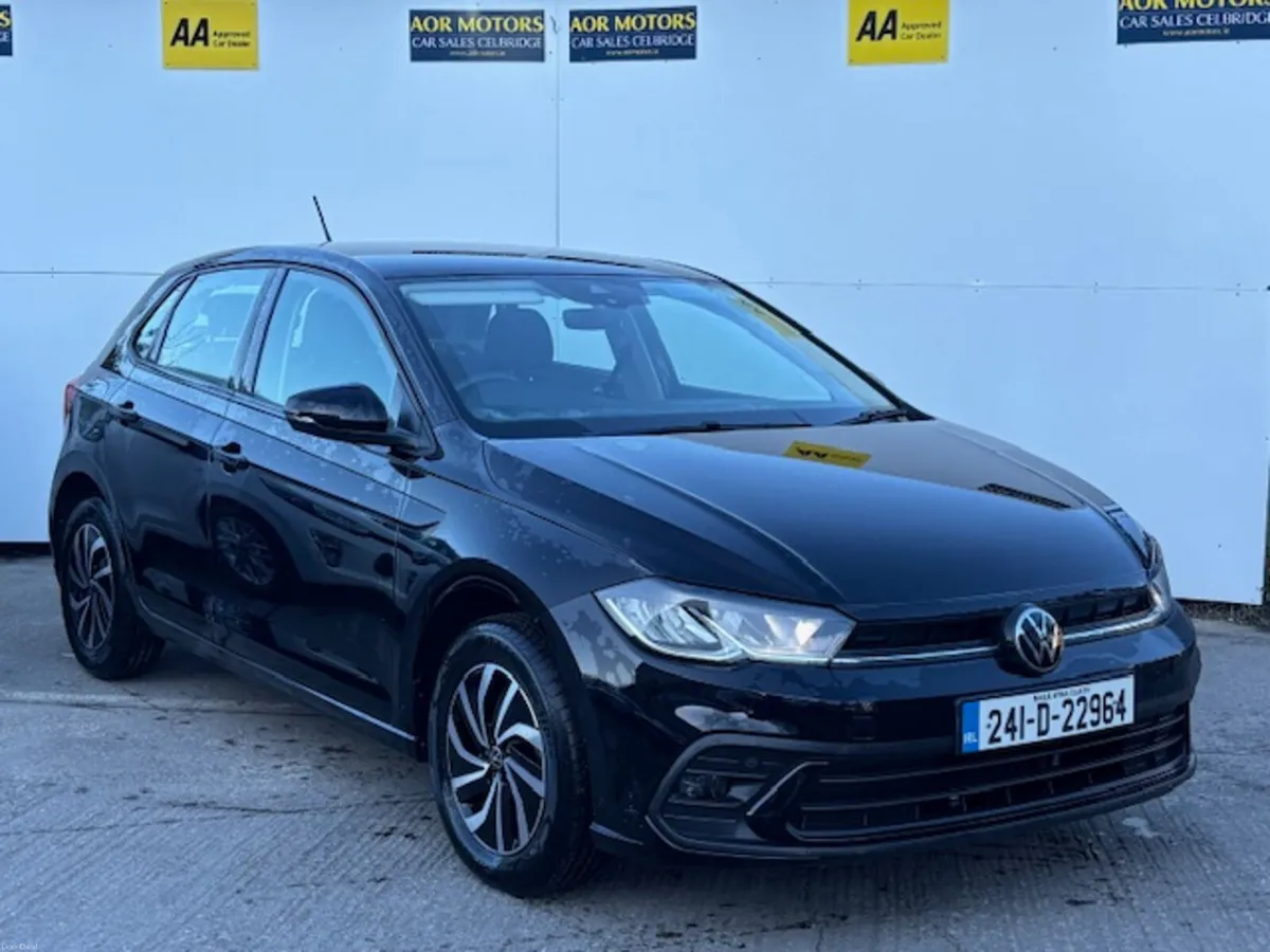 Volkswagen Polo 2024 TSi 1.0 Life Model - Image 2