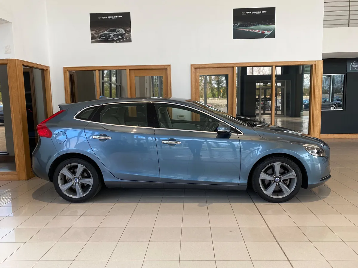 Volvo V40 2014 T4 180HP Auto - Image 2