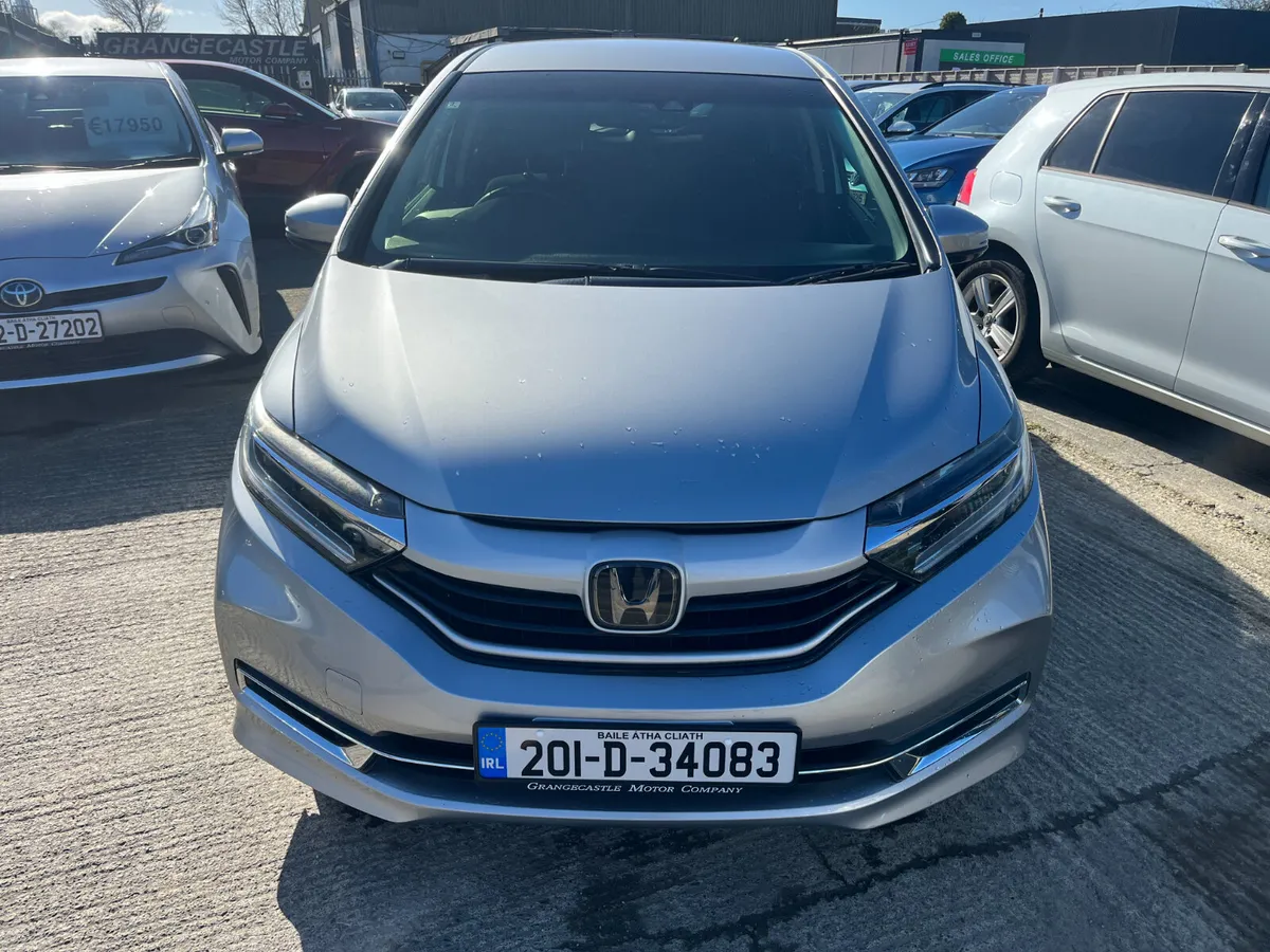 Honda Shuttle 2020, 1.5 HYBRID AUTO HIGH SPEC - Image 2