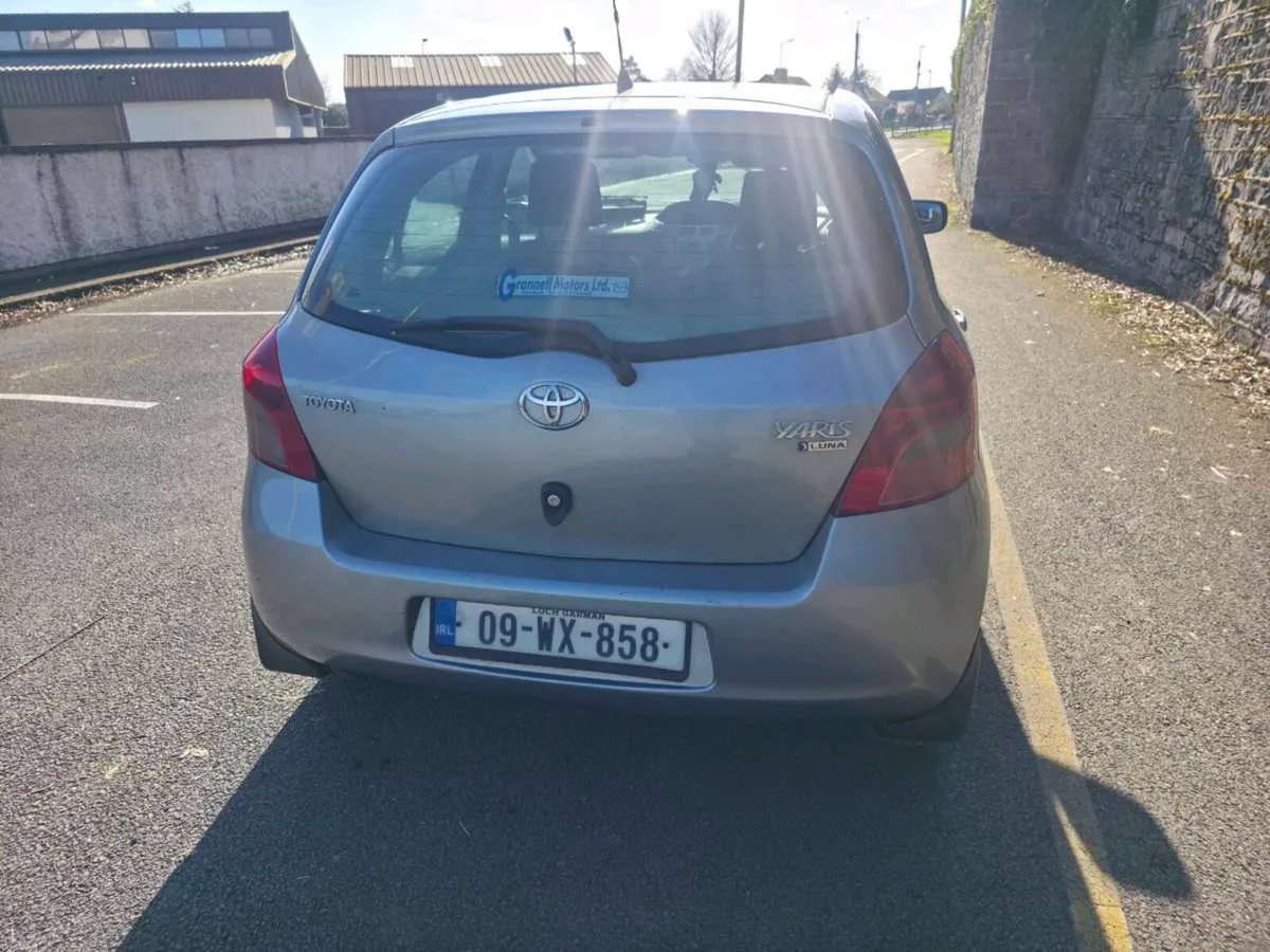 2009 Toyota Yaris 1.0l new NCT 02/2027 - Image 2