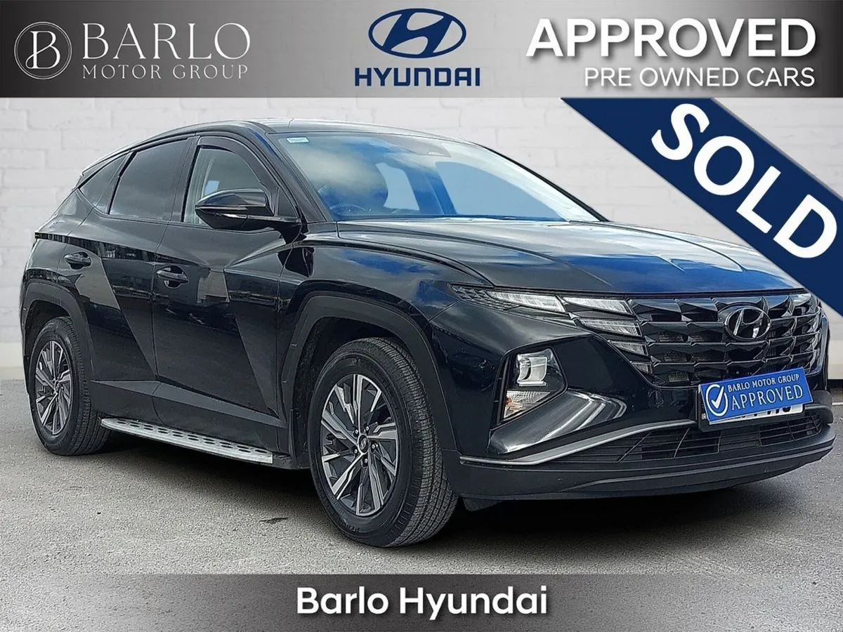 Hyundai Tucson Comfort Plus 1.6CRDi with side step - Image 1