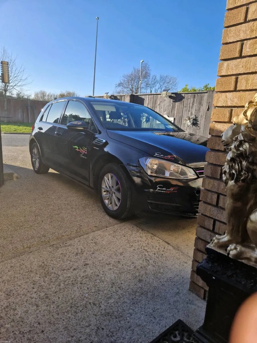 Volkswagen golf - Image 1