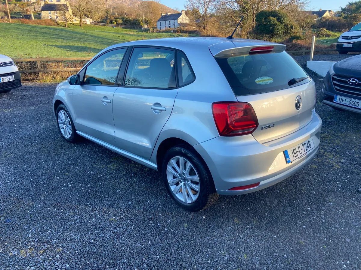 Volkswagen Polo 2015 - Image 4