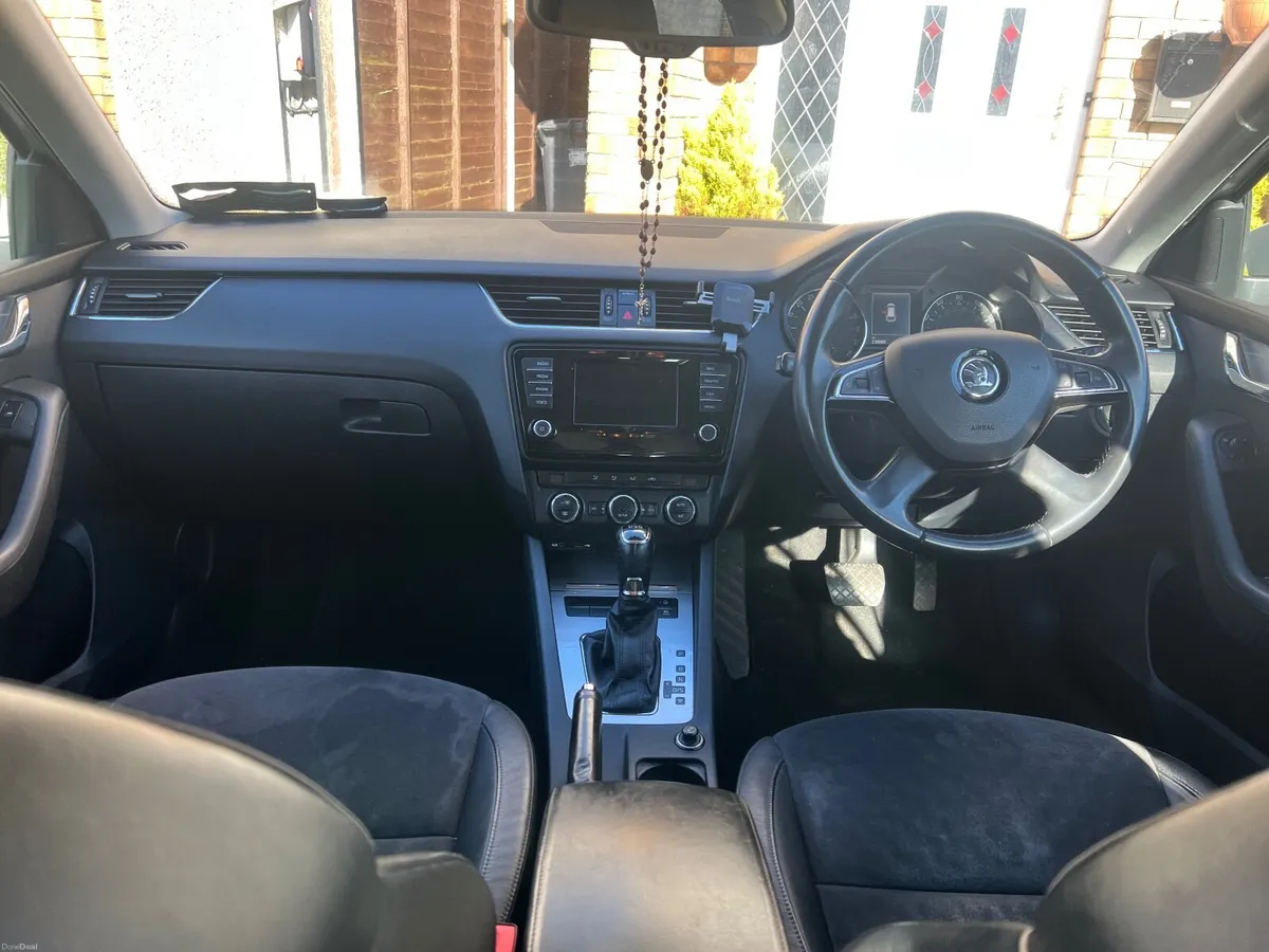 Skoda Octavia 2013 DGS auto - Image 3