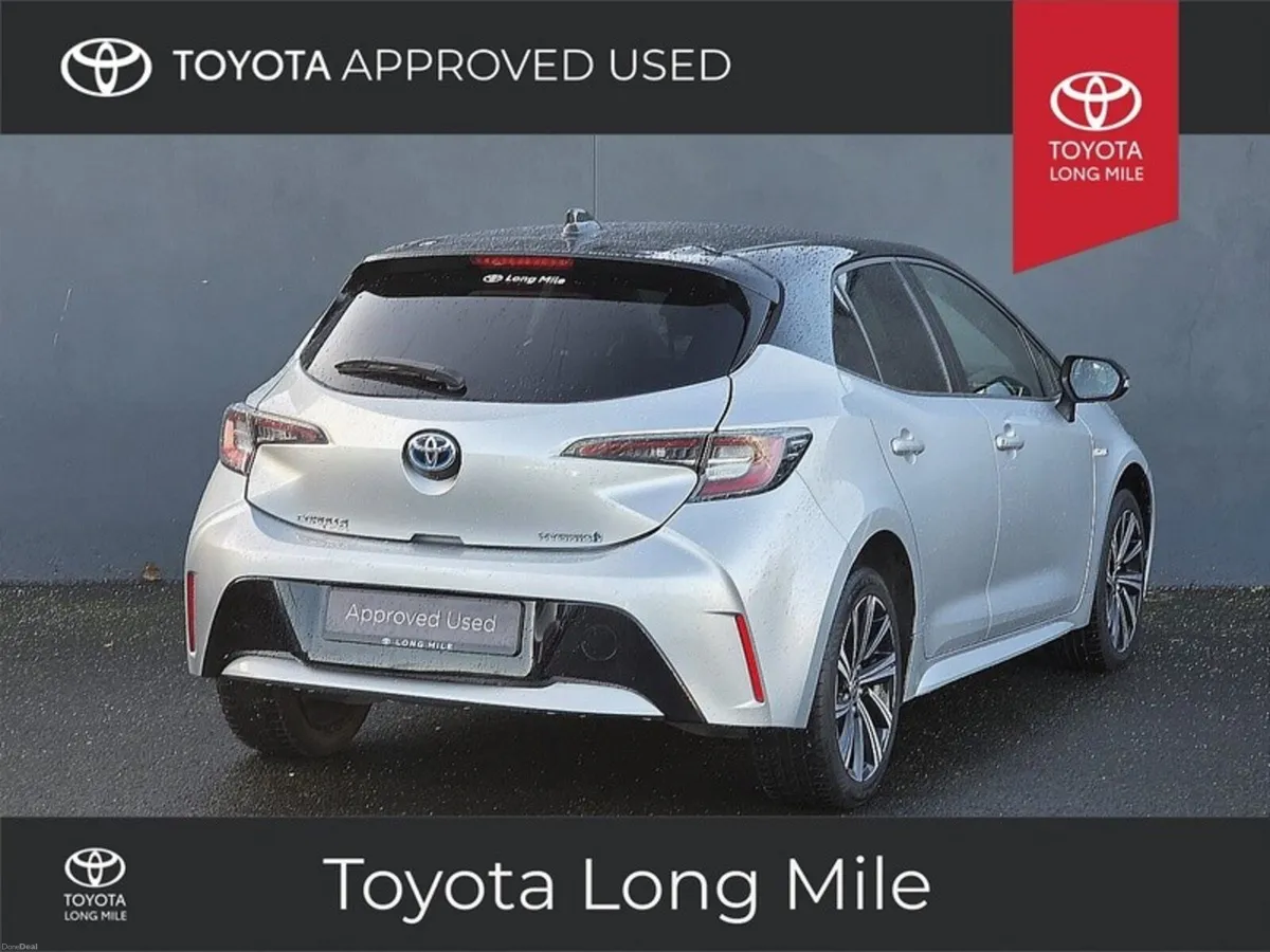Toyota Corolla 1.8 Hybrid Luna Sport 5dr - Image 2