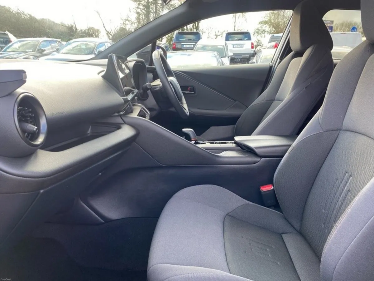 Toyota C-HR C-HR HYBRID SPORT+ - Image 6