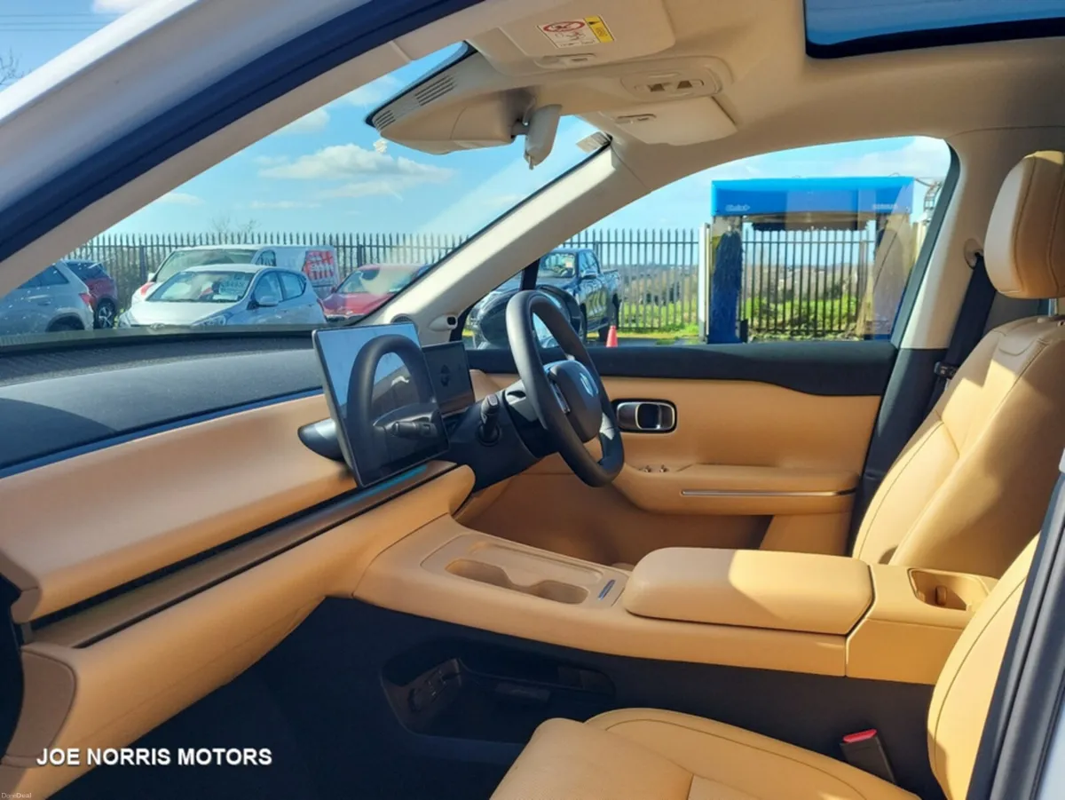 Leapmotor C10 DEMO DESIGN BEV 425KM 70KWH - Image 4