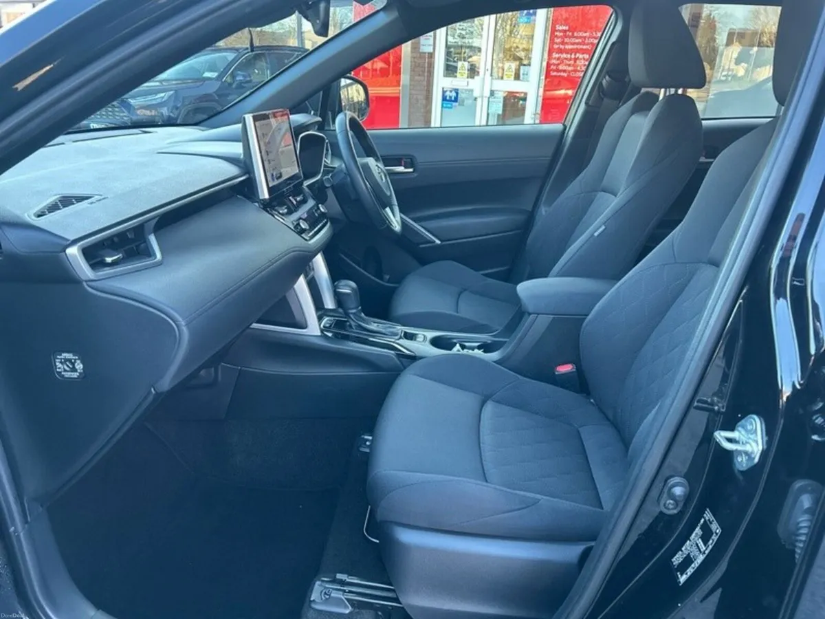 Toyota Corolla Cross SPORT 1.8 - Image 6