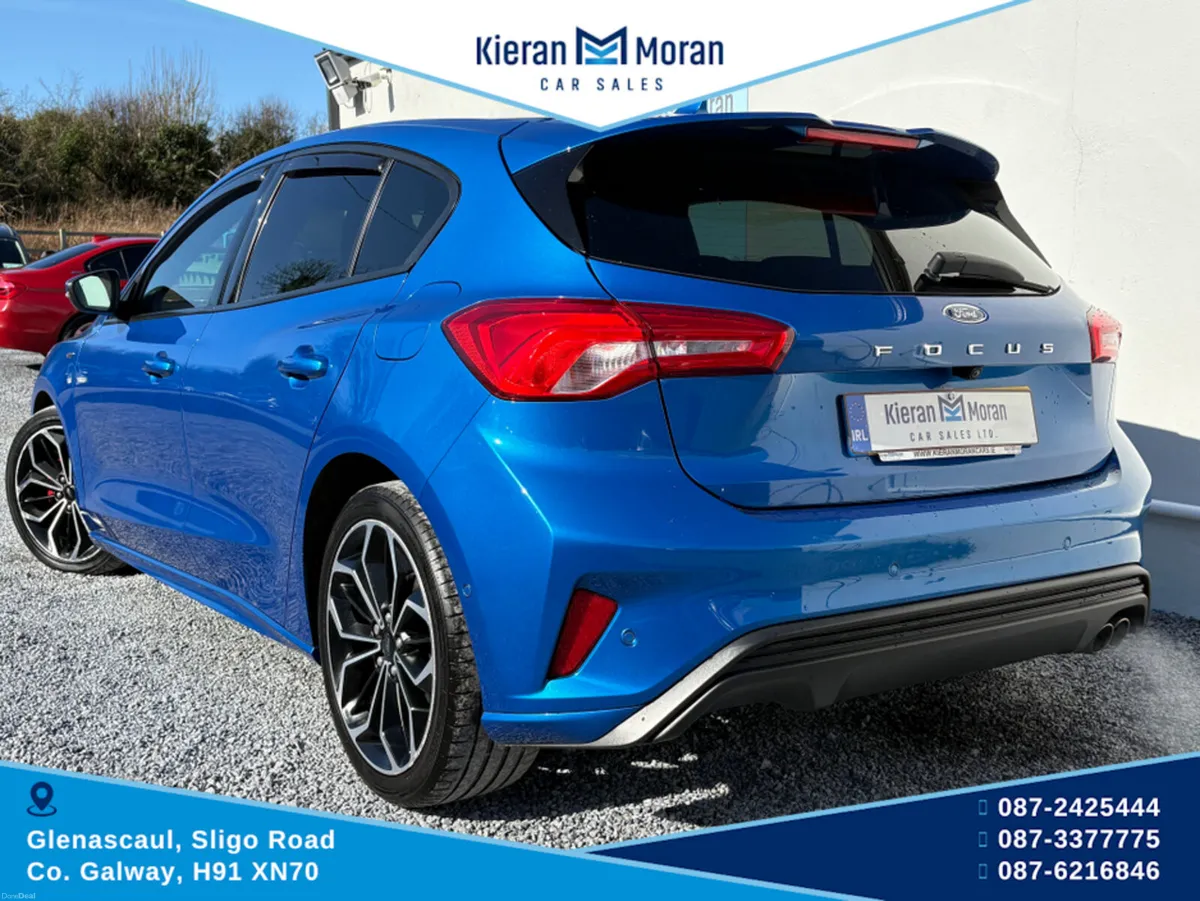 Ford Focus ST-LINE X - Image 2