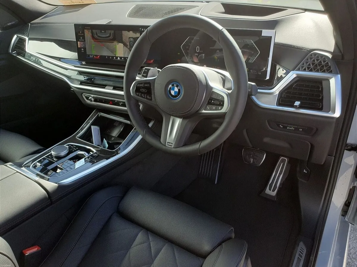 BMW X5 50e M Sport Pro - Image 6