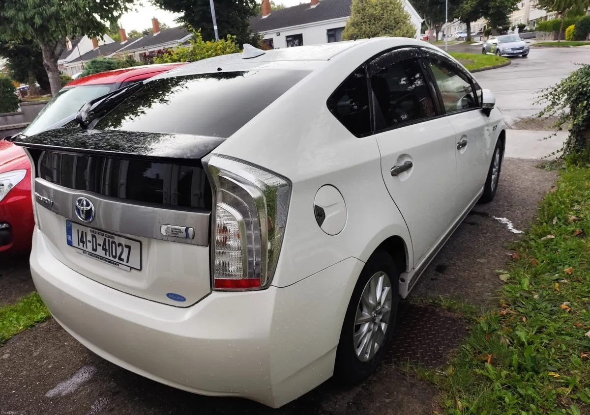 Toyota Prius 2014 - Image 4