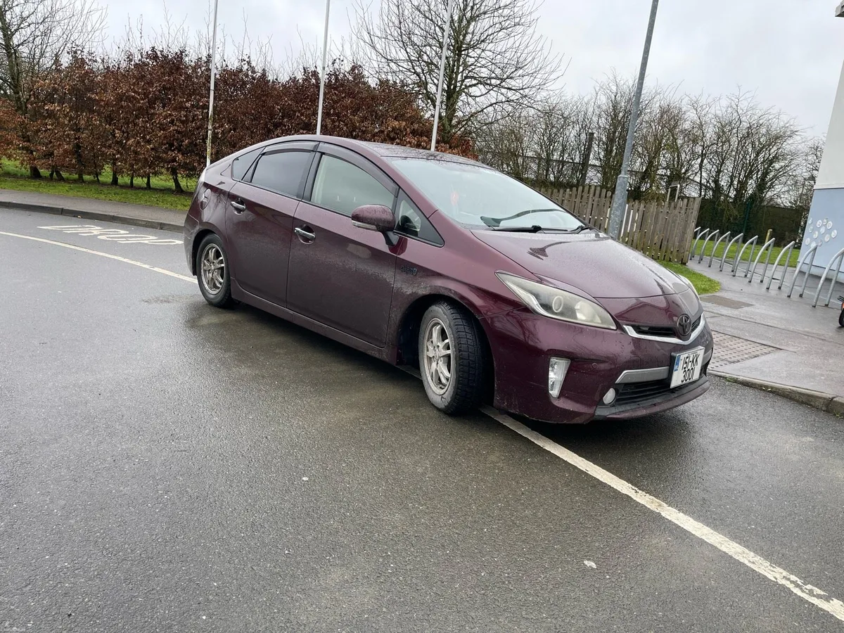 2015 Toyota Prius - Image 3