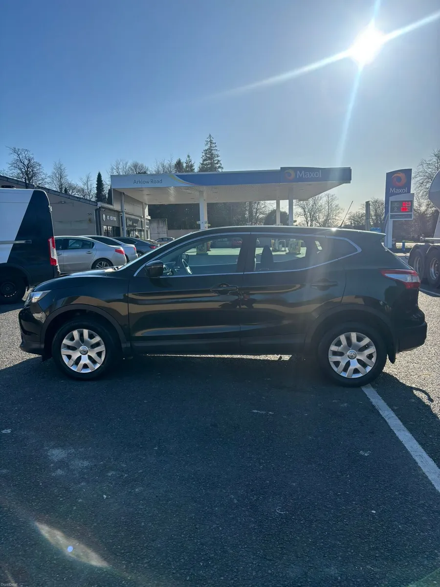 151 Nissan Qashqai  1.5 DIESEL - Image 4
