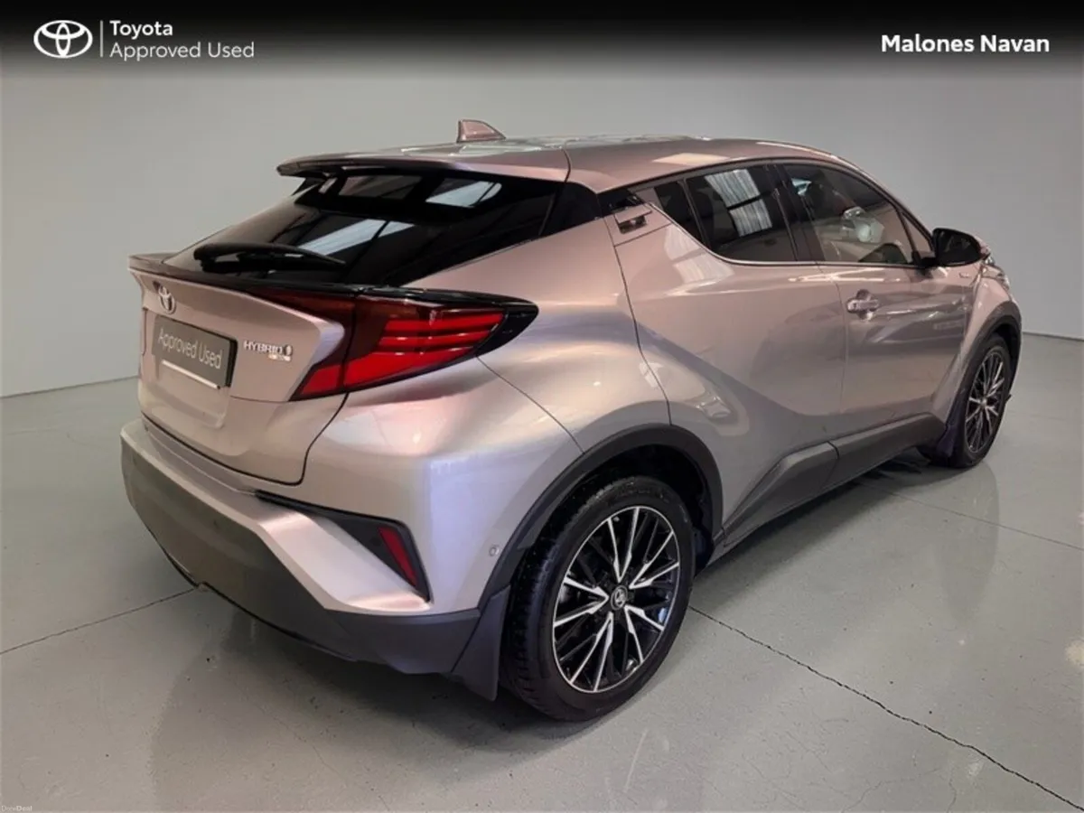 Toyota C-HR C-HR 1.8 HYBRID SOL - Image 2
