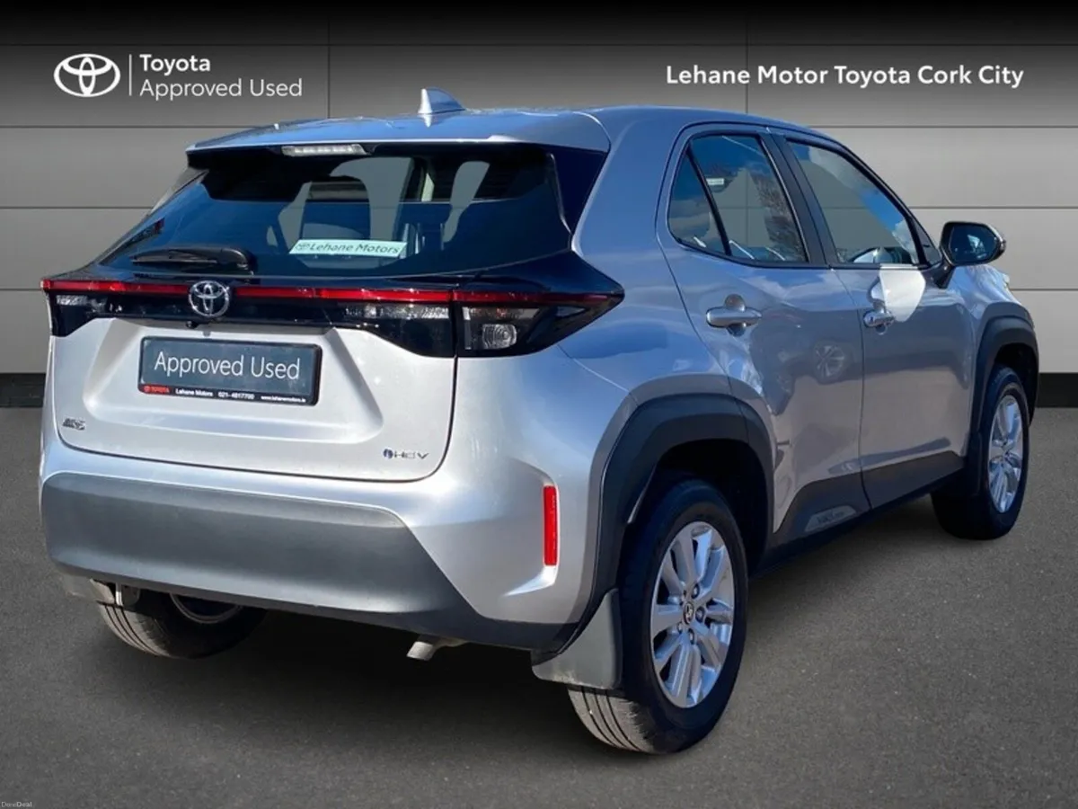 Toyota Yaris Cross YARIS CROSS LUNA - Image 2