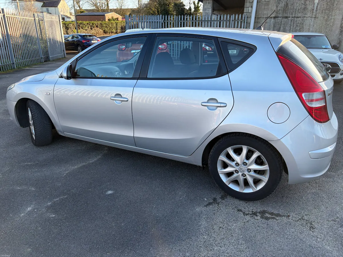 Hyundai i30 2010, 1.6 CRDi 90hp Classic - Image 4