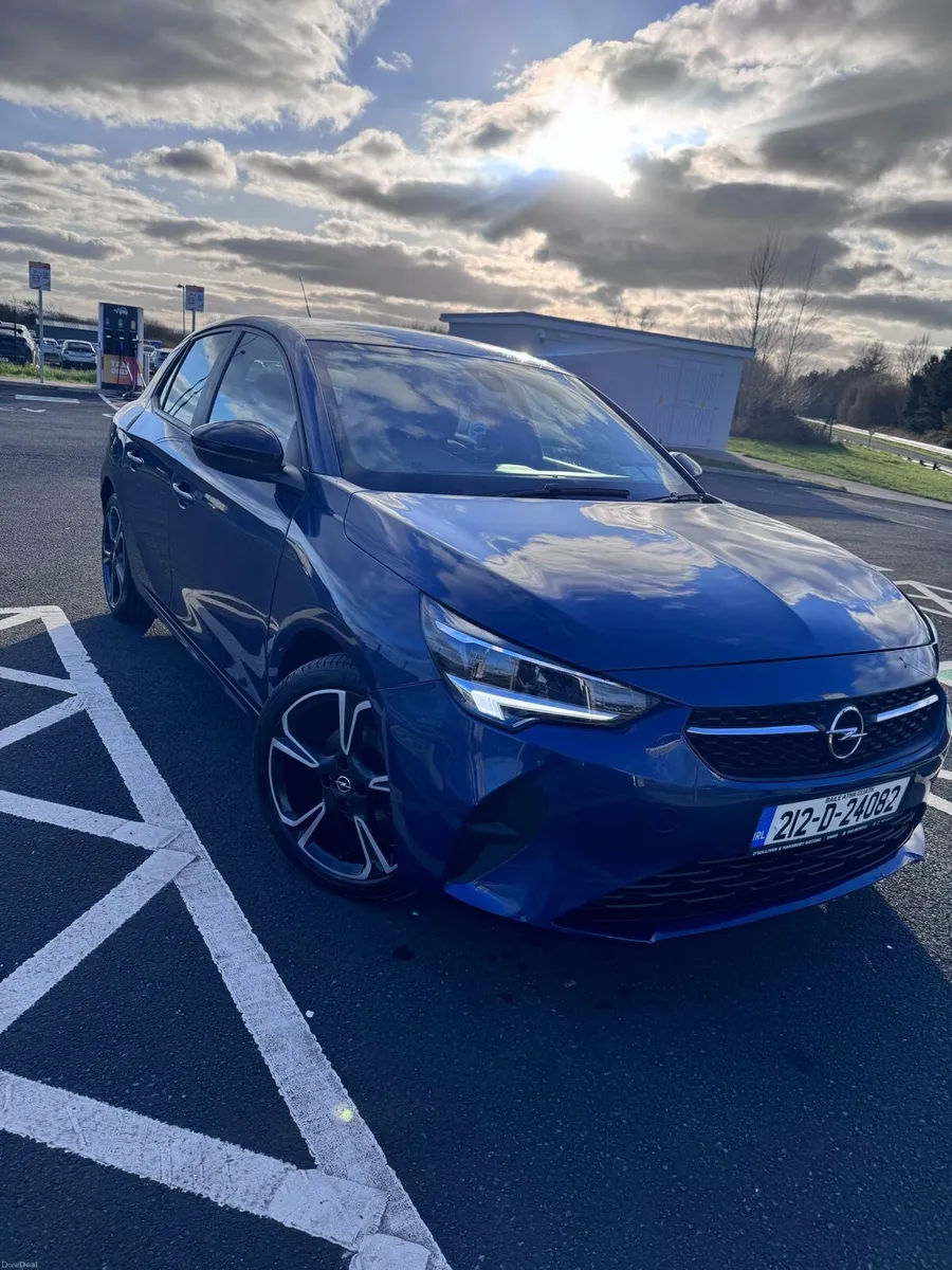 Opel Corsa very low mileage - Image 1