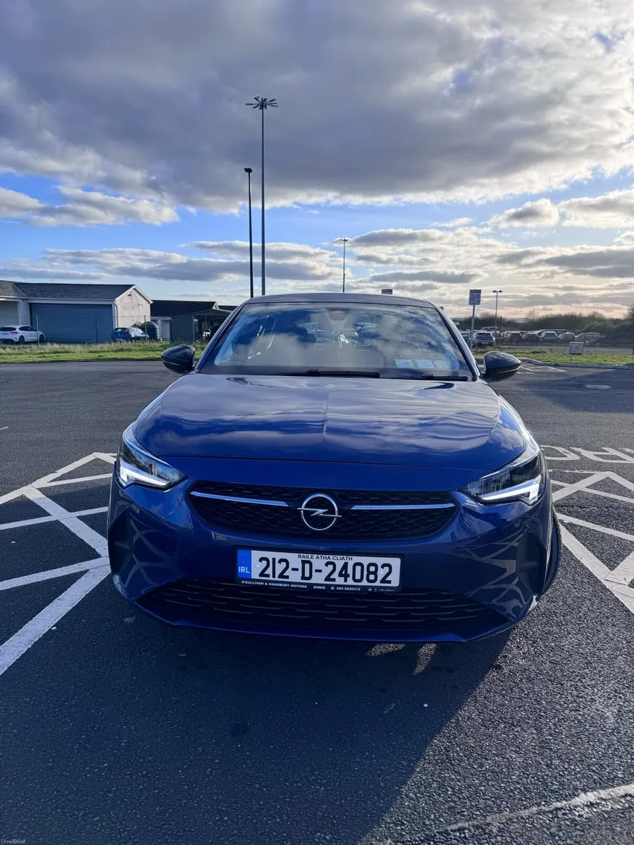 Opel Corsa very low mileage - Image 2