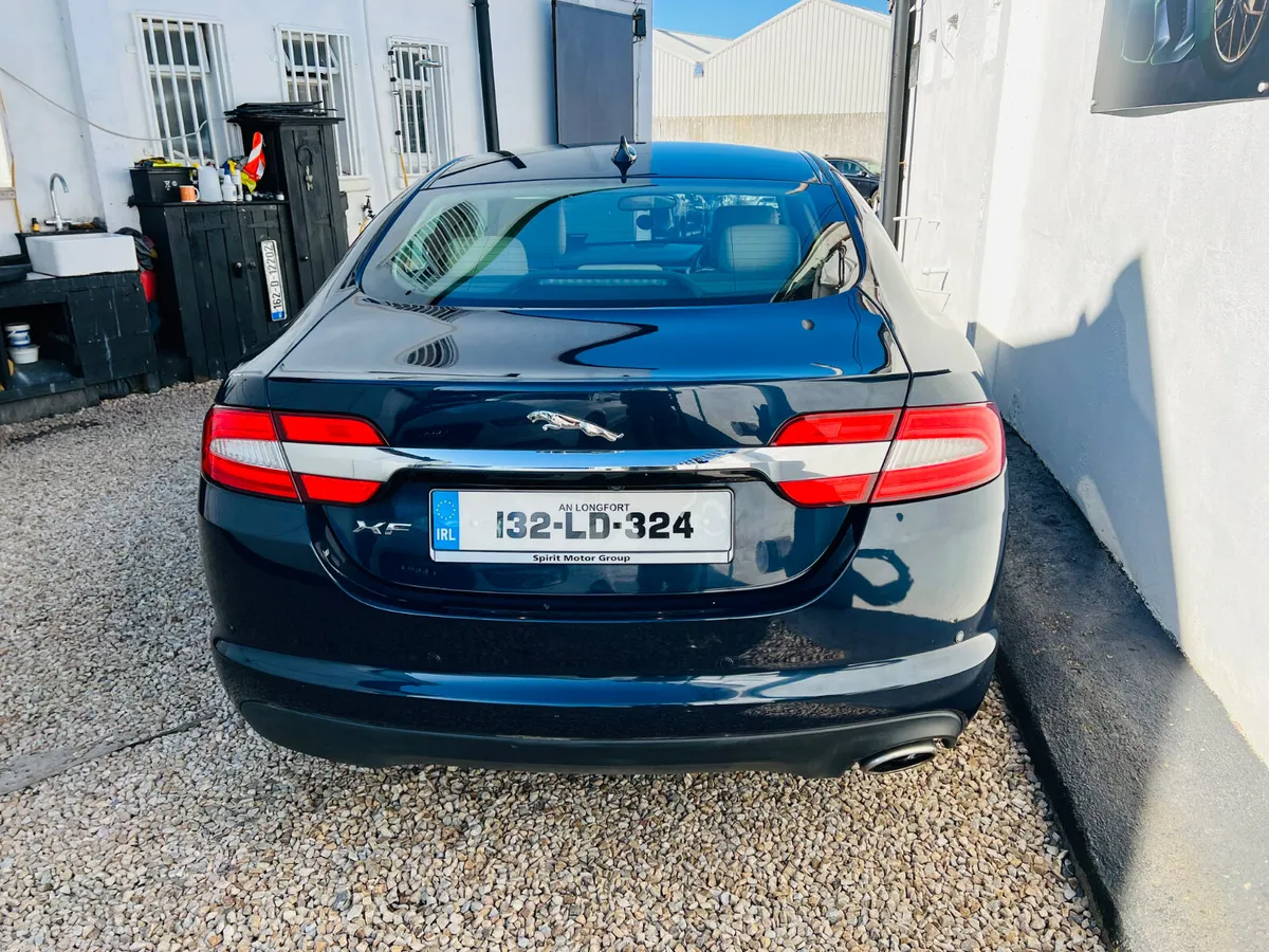2013 Jaguar XF 2.2 D Luxury **Very low kms well** - Image 4
