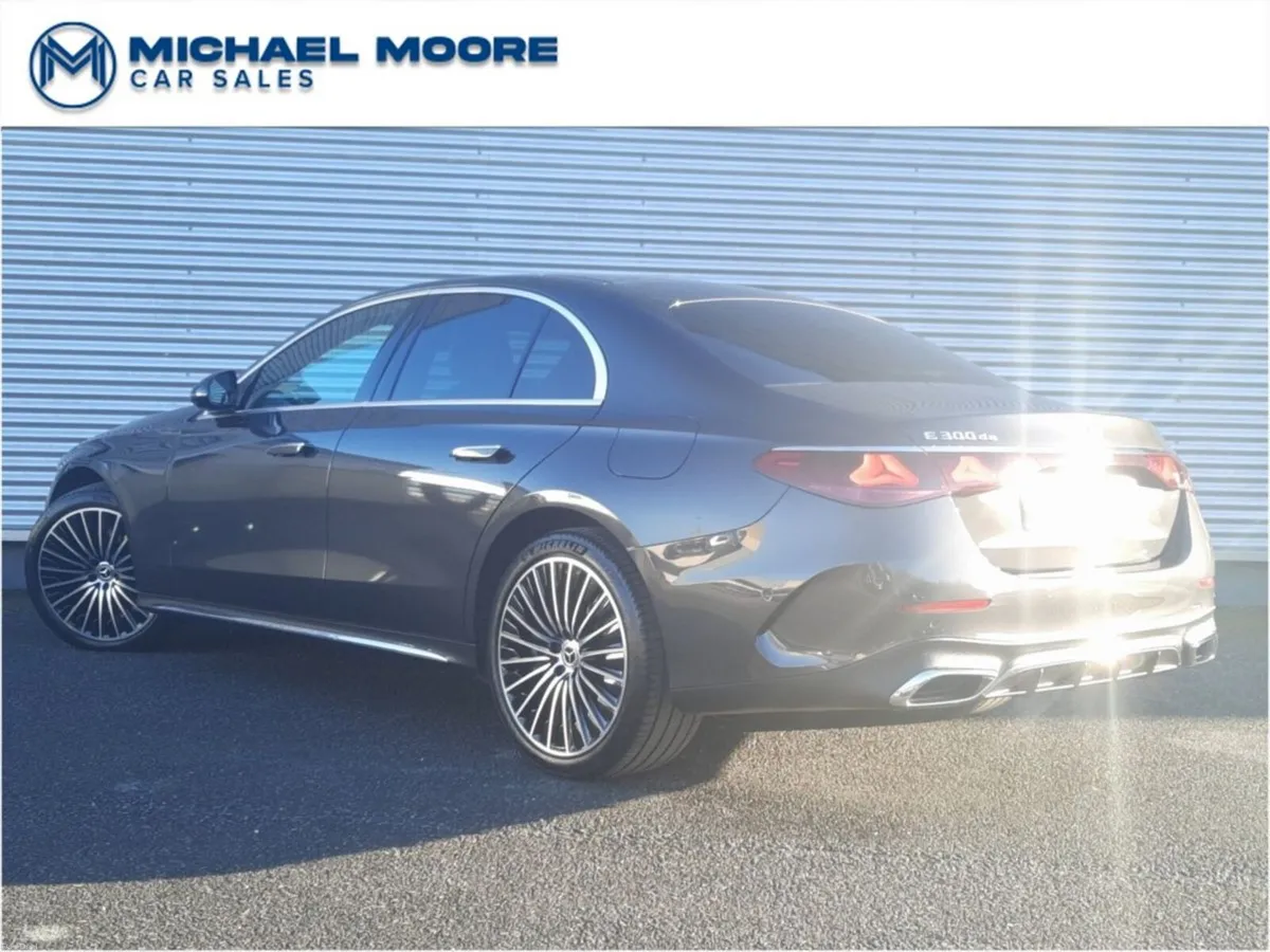 Mercedes-Benz E-Class E 300 de AMG Line Plus - Image 3
