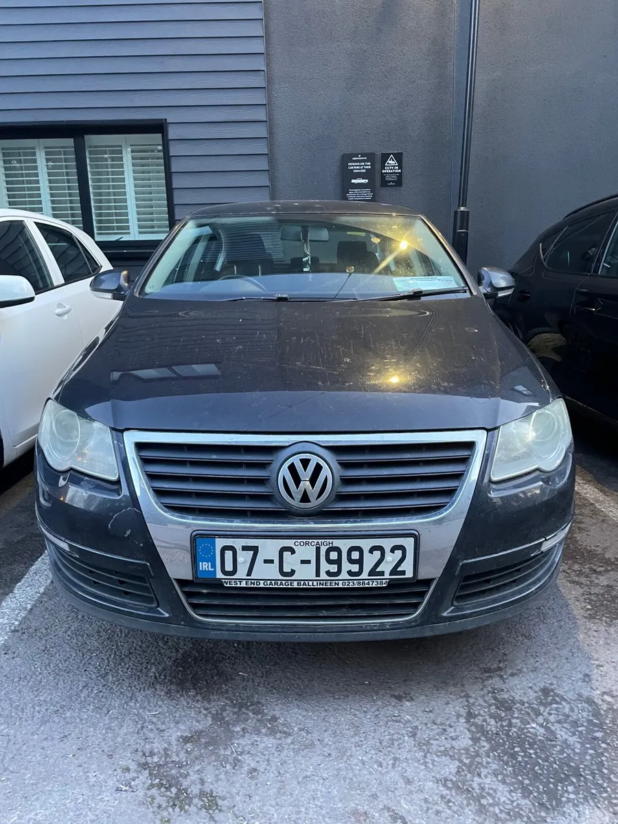 Volkswagen Passat 2007 - Image 1