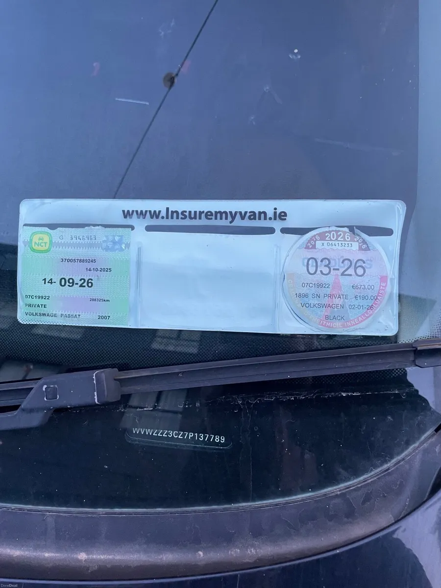 Volkswagen Passat 2007 - Image 2