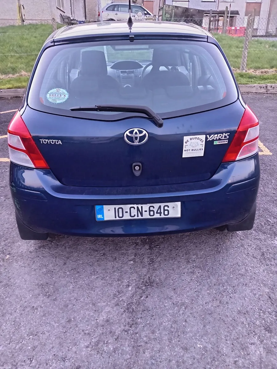 Toyota Yaris 2010 - Image 3