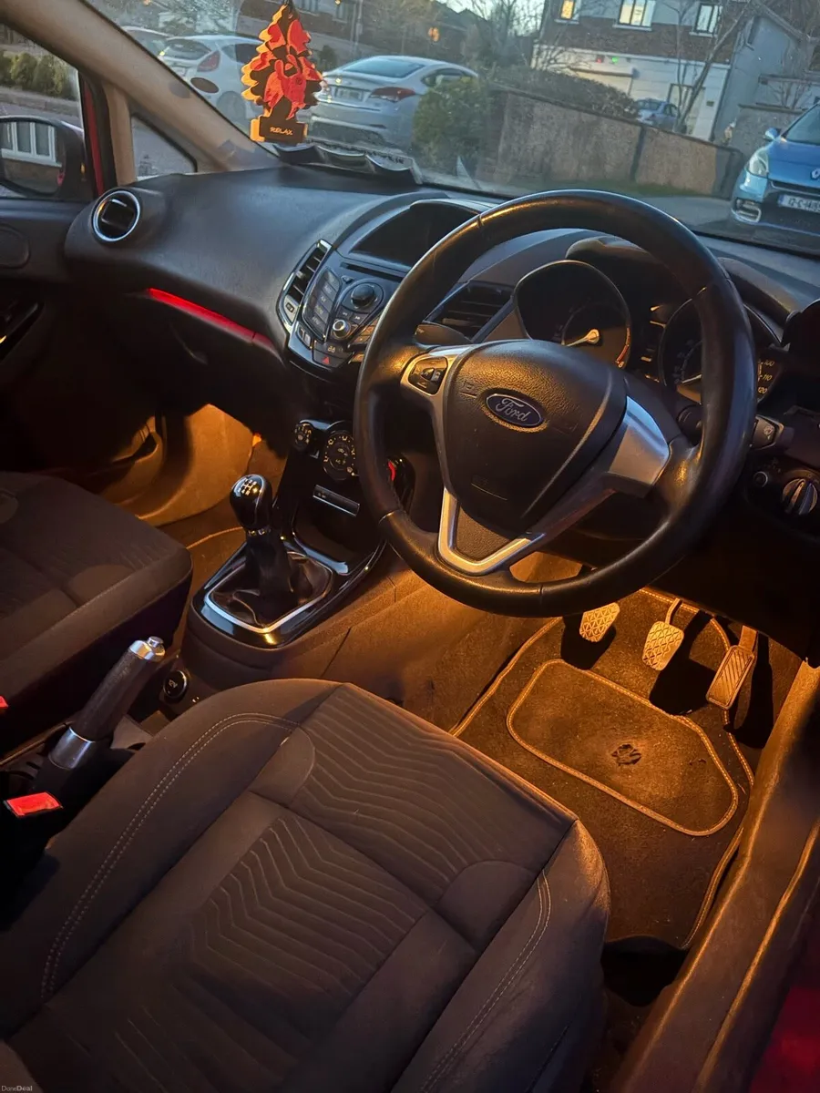 Ford Fiesta 131 - Image 4