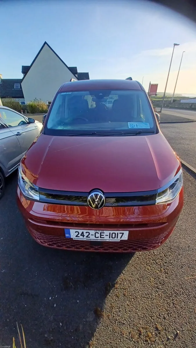 Volkswagen Caddy 2024 - Image 2