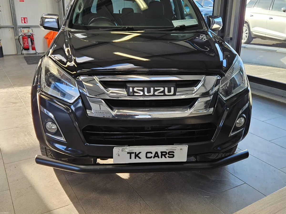 19 ISUZU D-MAX UTAH EDITION CREW CAB COMMERCIAL - Image 3