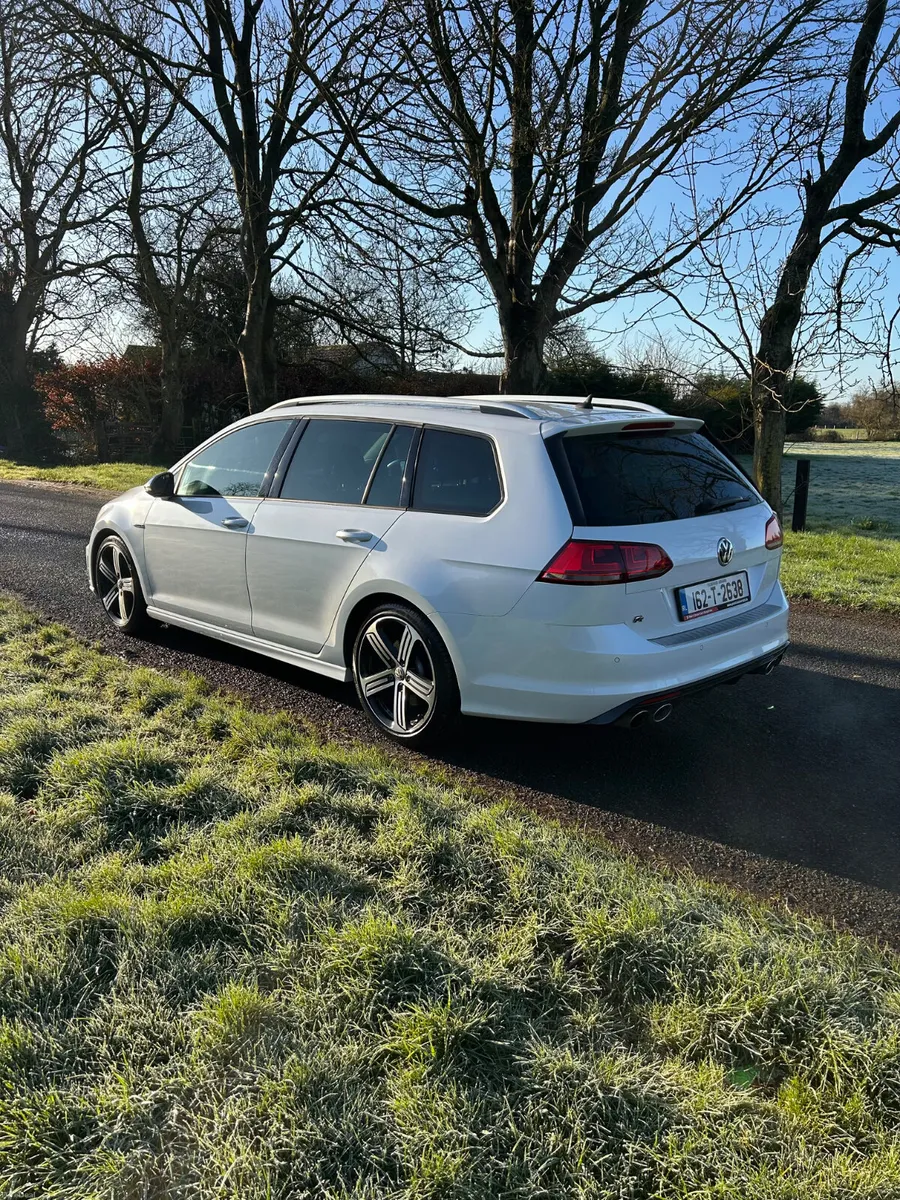 Volkswagen Golf R Wagon (Grade 4B) Huge spec - Image 4