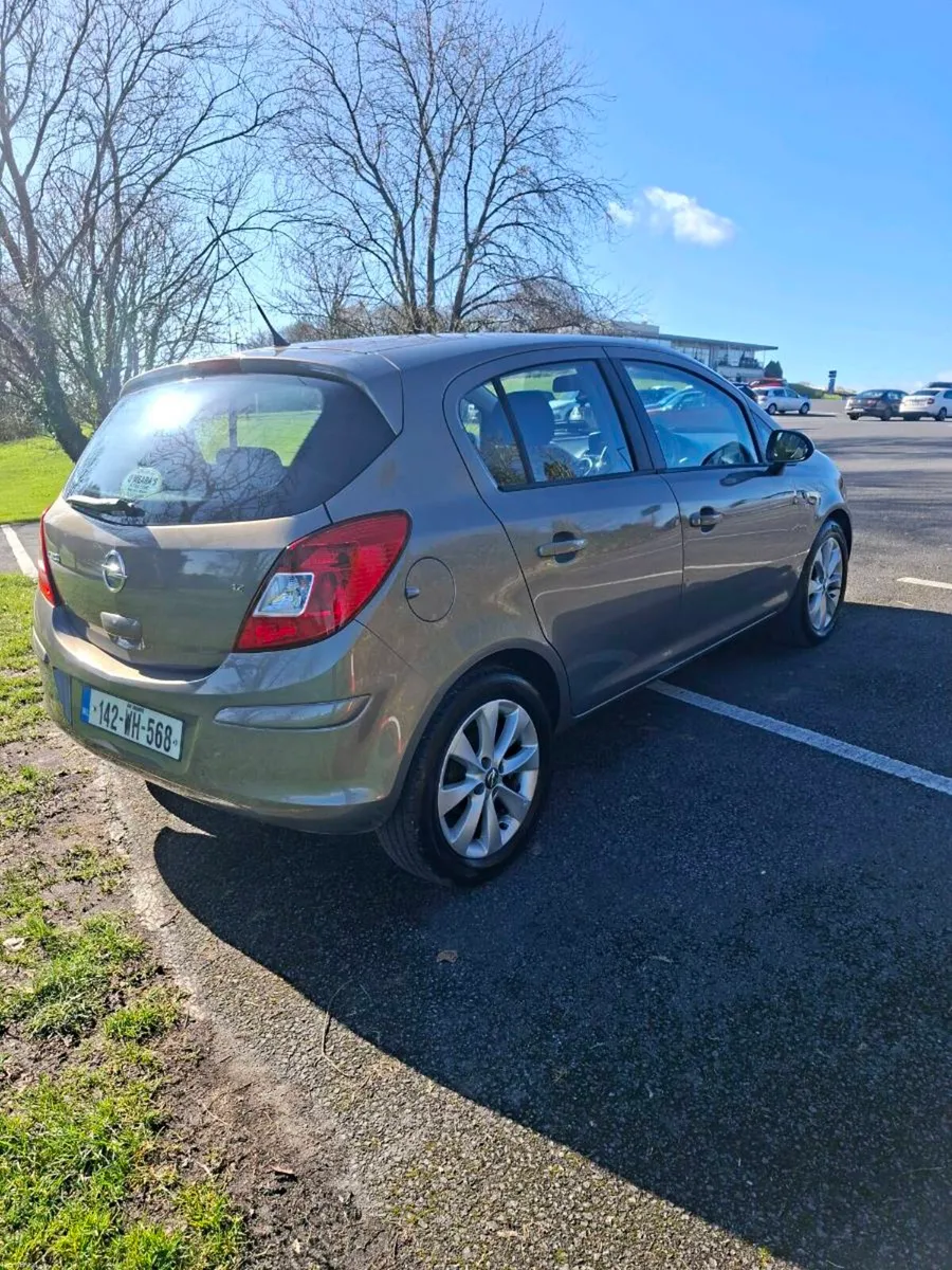 Opel corsa 1.2 petrol new nct 02/27 - Image 4