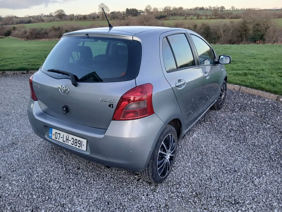 TOYOTA YARIS NG 1.0L LUNA 5DR new nct 11/26 - Image 4