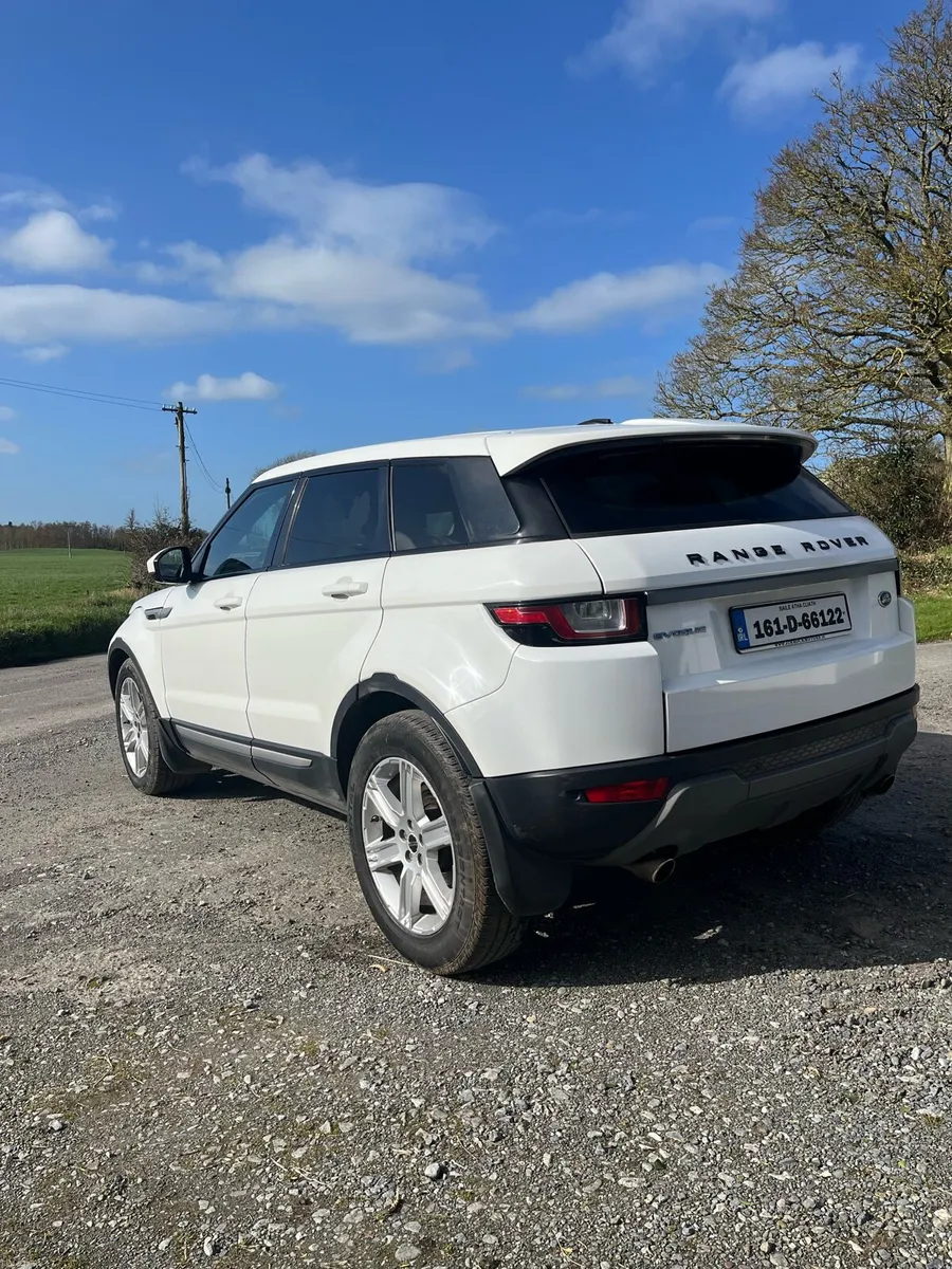 Range Rover Evoque - Image 4