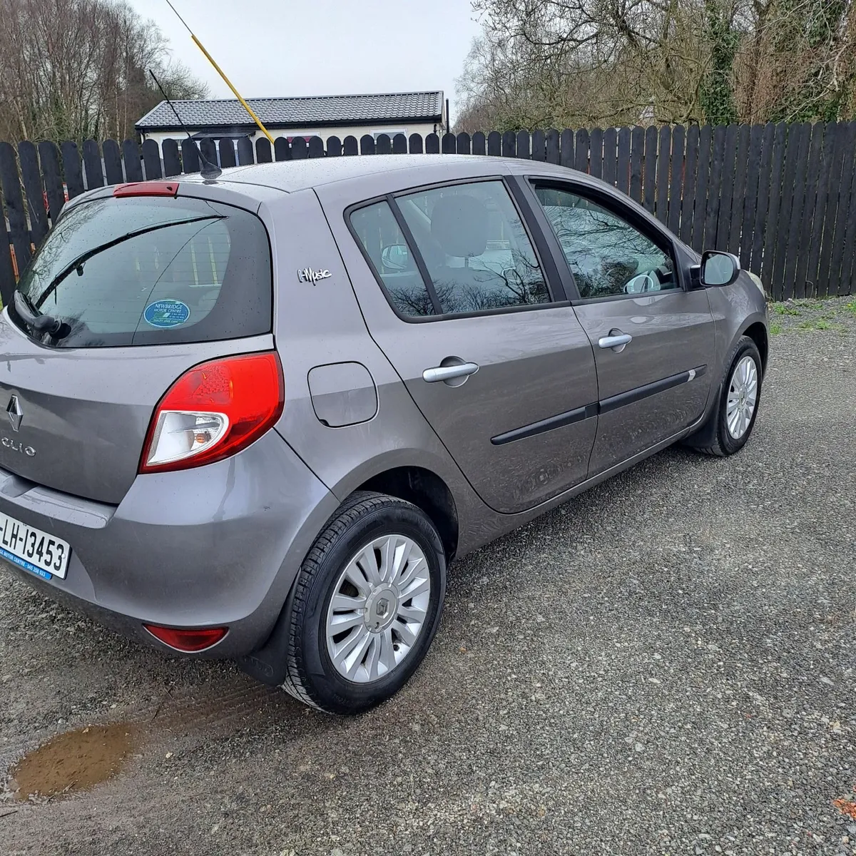 Renault Clio 2010 - Image 3