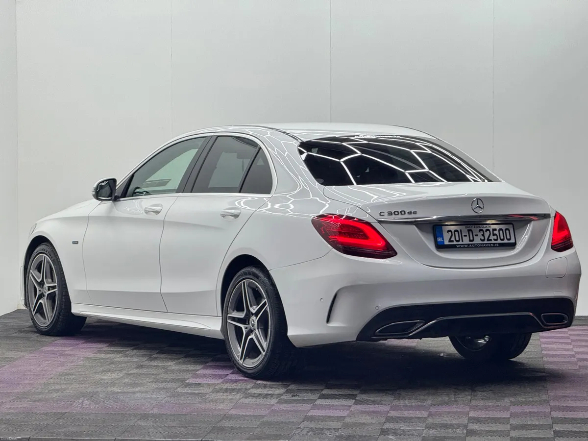 2020 Mercedes-Benz C-Class C300DE AMG Line - Image 4