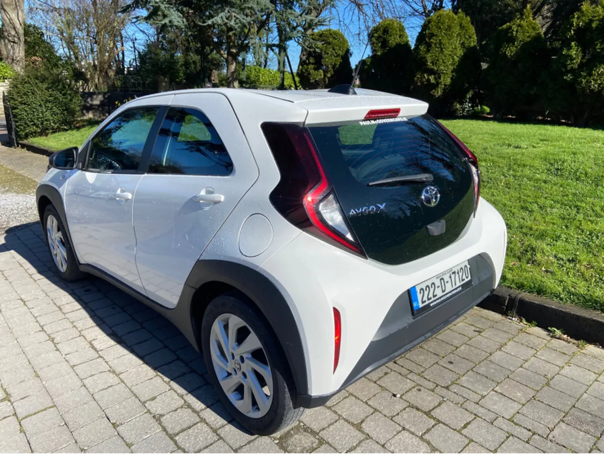 Toyota Aygo X PULSE - Image 4