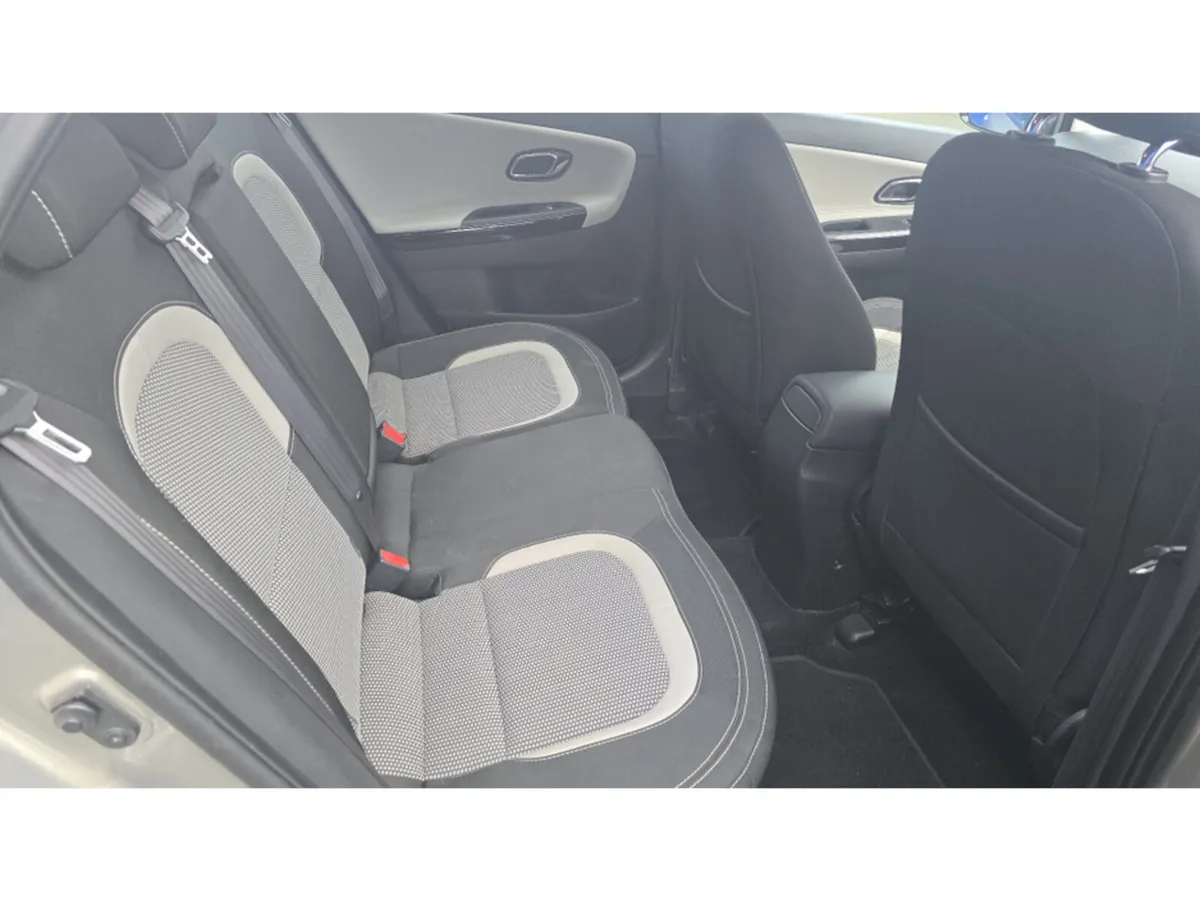 Kia Ceed CEE'D 1.6 EX DIESEL 5DR - Image 5