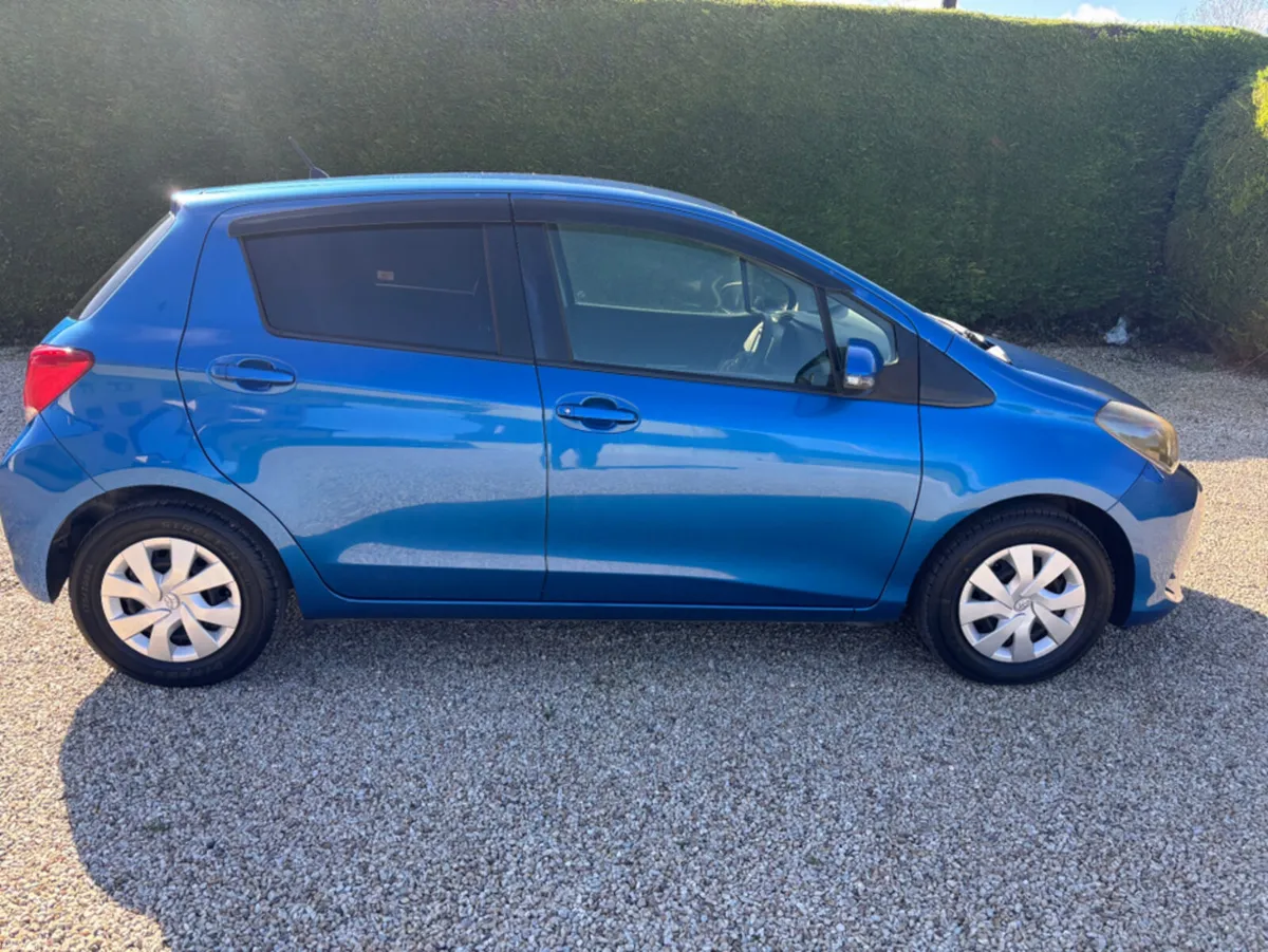 Toyota Vitz NSP130 141D52708 - Image 2