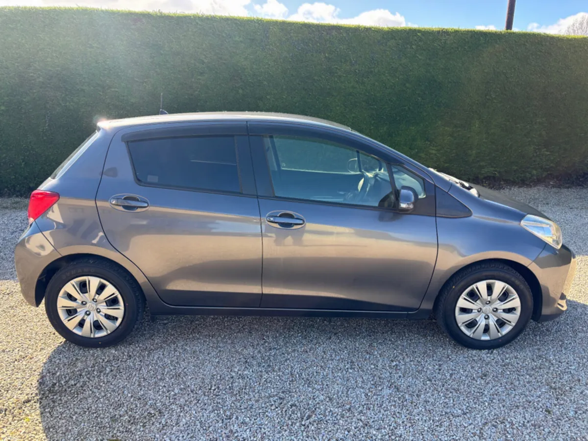 Toyota Vitz NSP130 142D35040 - Image 2